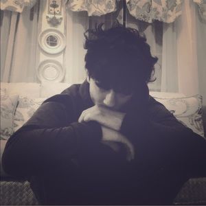 My names Elijah and I’m here to sell and buy!